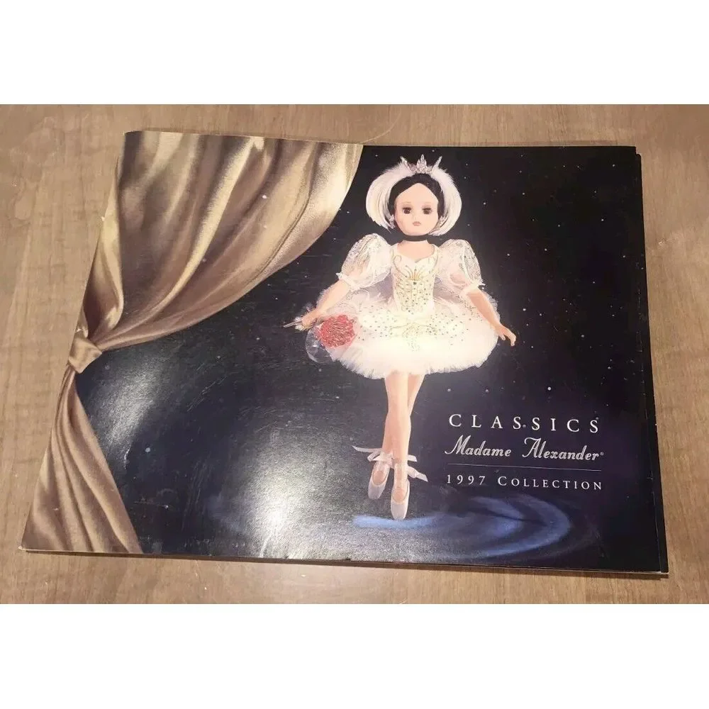 Classics Madame Alexander Doll‎ Collection Catalog Book 1997 Collection